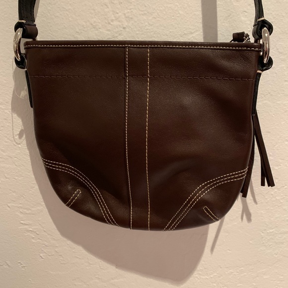 NWOT BROWN LEATHER COACH PURSE - Picture 2 of 9